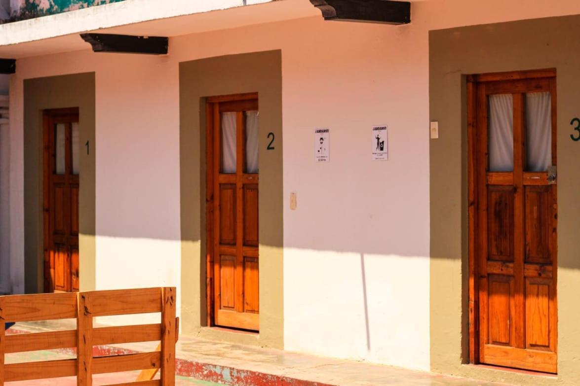 Fandango Hostel ซานกริสโตบัล เด ลาสกาซาส ภายนอก รูปภาพ
