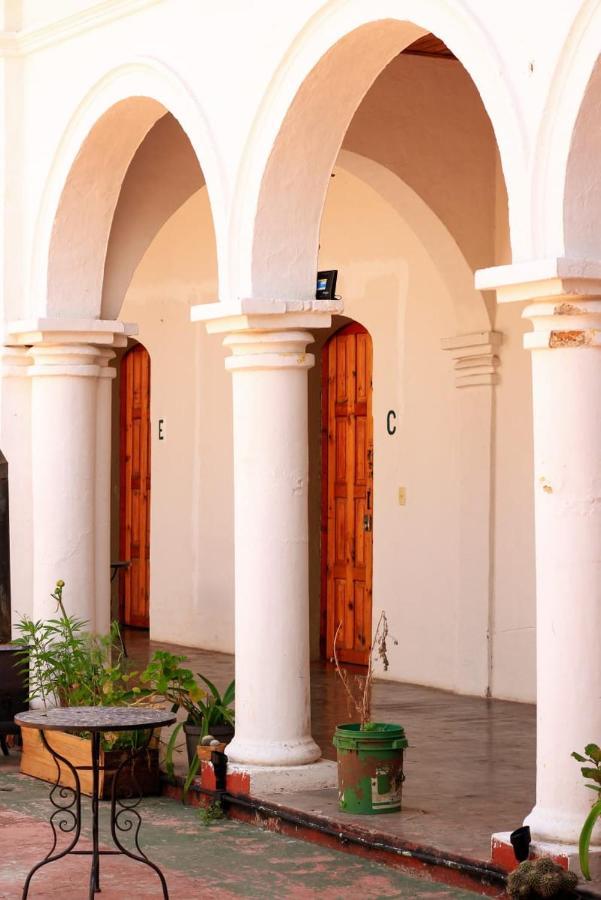 Fandango Hostel ซานกริสโตบัล เด ลาสกาซาส ภายนอก รูปภาพ