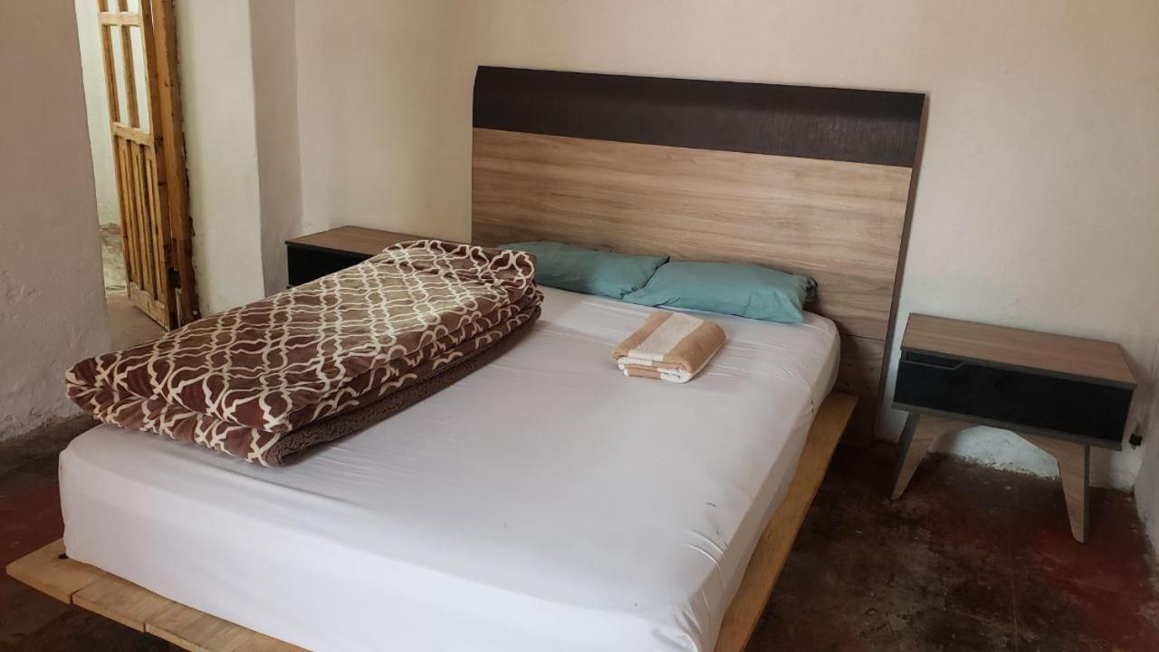Fandango Hostel ซานกริสโตบัล เด ลาสกาซาส ภายนอก รูปภาพ