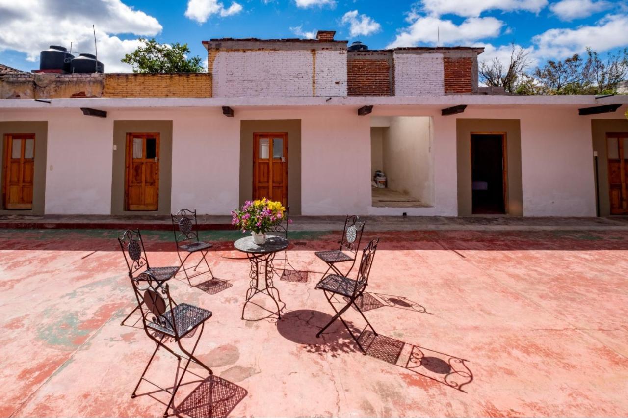 Fandango Hostel ซานกริสโตบัล เด ลาสกาซาส ภายนอก รูปภาพ