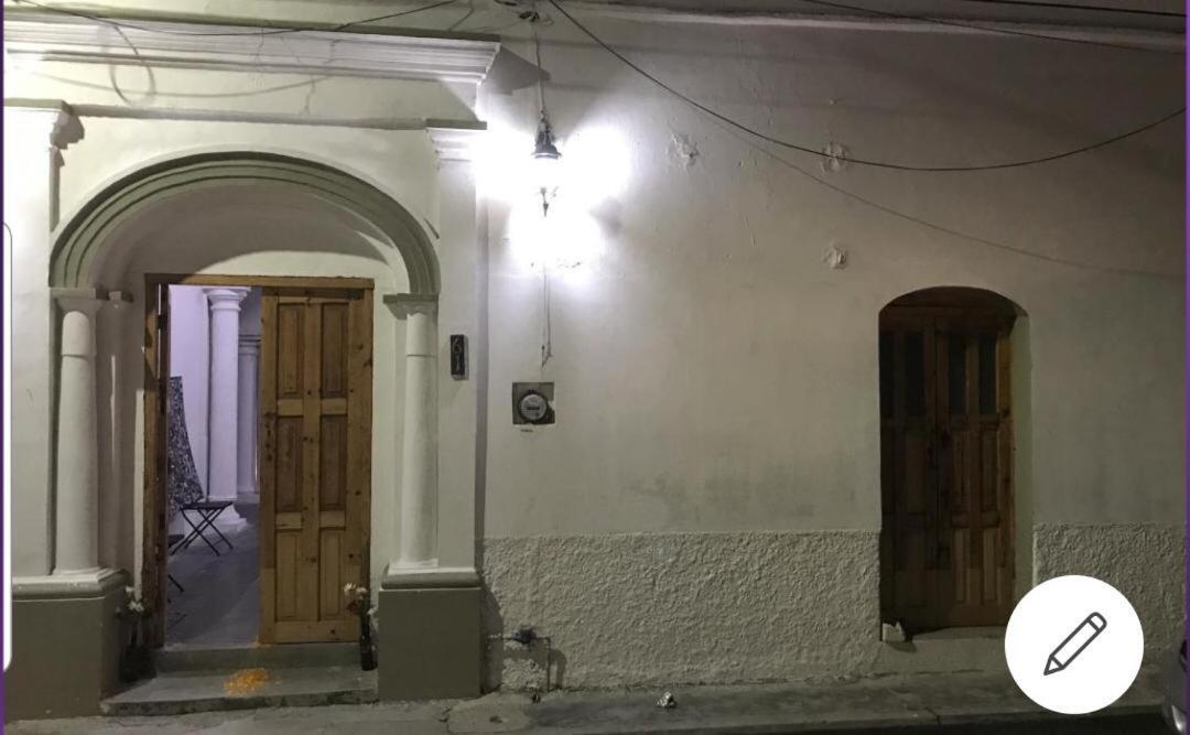 Fandango Hostel ซานกริสโตบัล เด ลาสกาซาส ภายนอก รูปภาพ